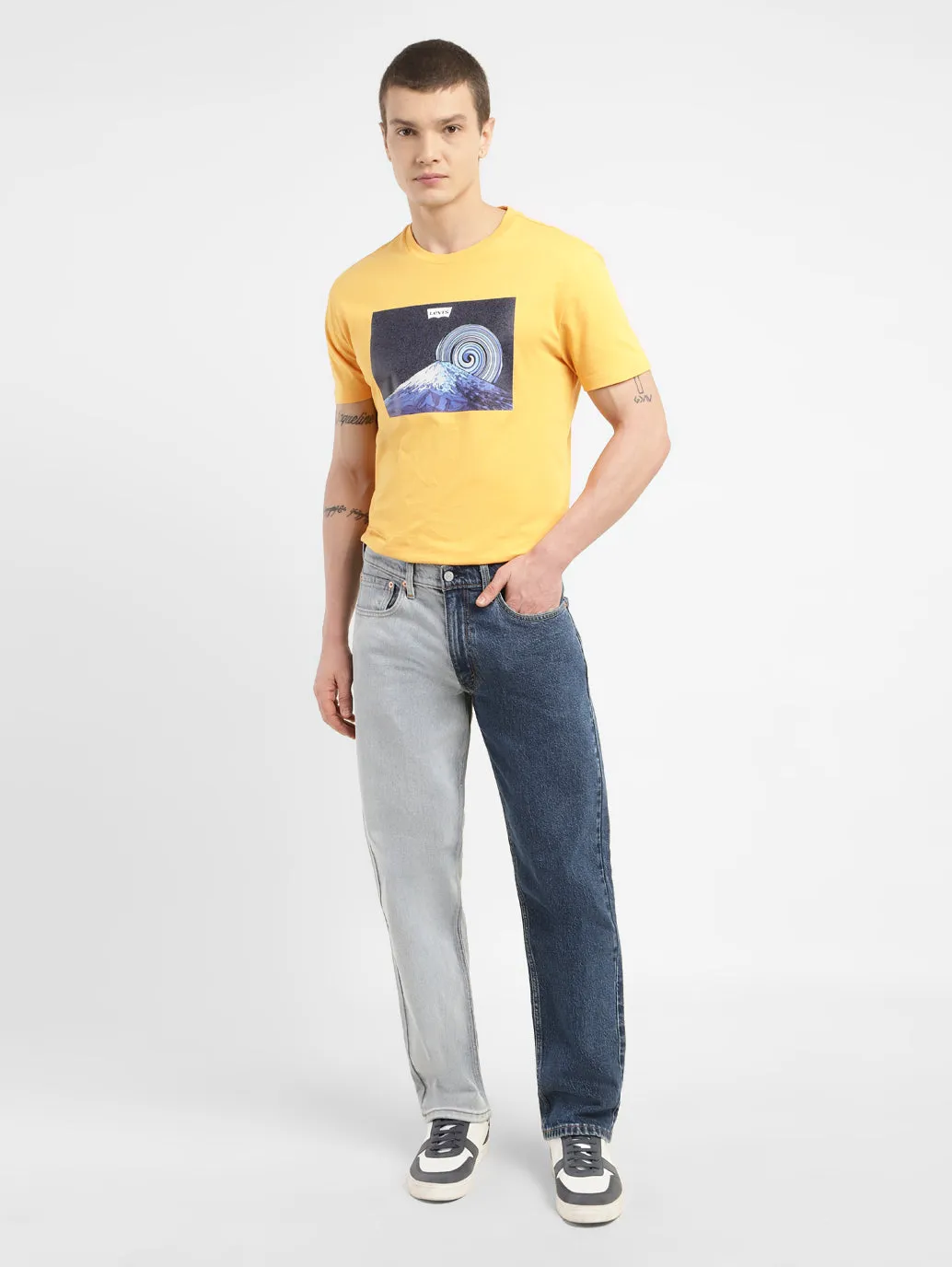 Men's 550 Blue Relaxed Fit Mid Rise Jeans