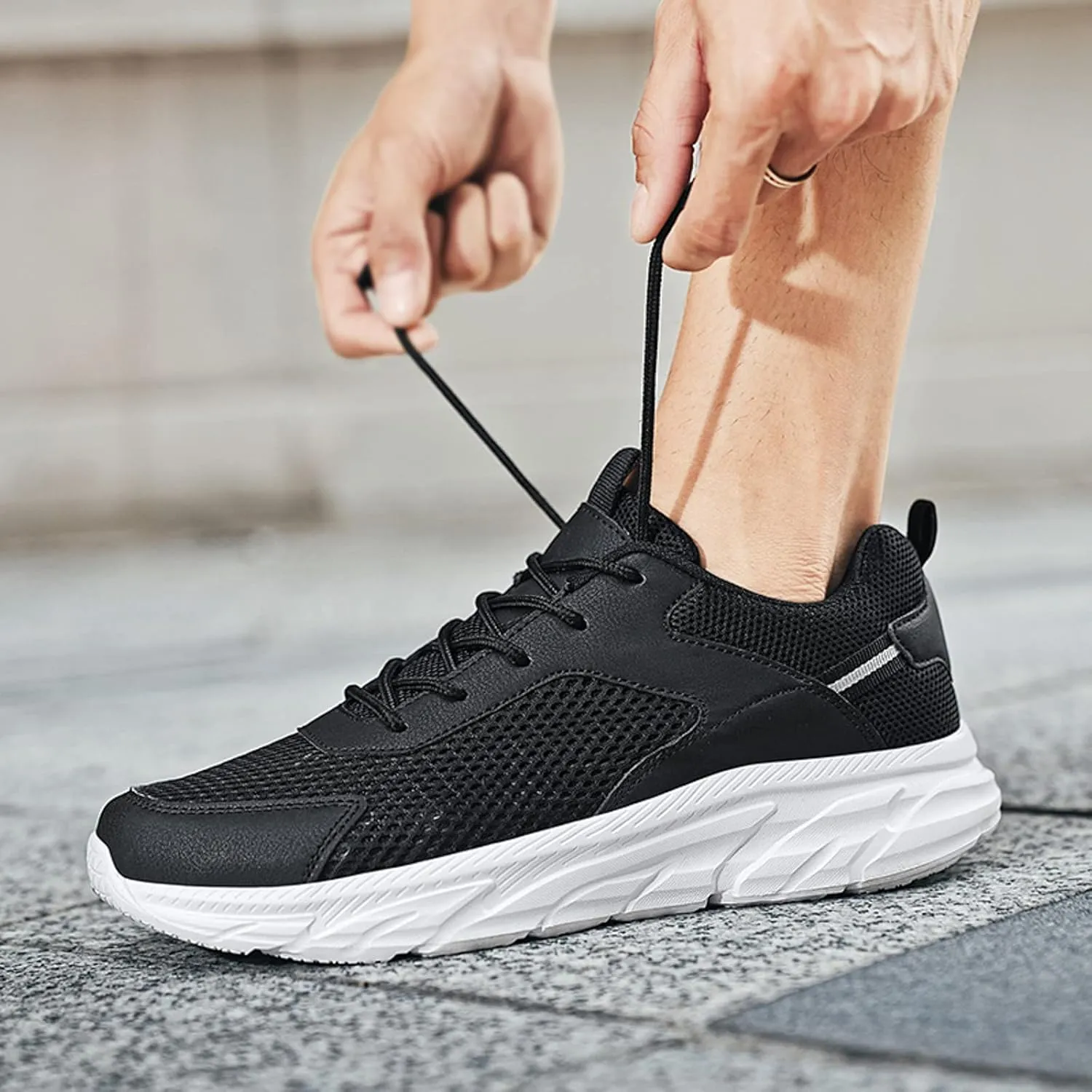 Men's Classic Casual Jogging Sneakers Portable Non Slip Fitness Workout Shoe Athletic Fashion Sneakers for Men