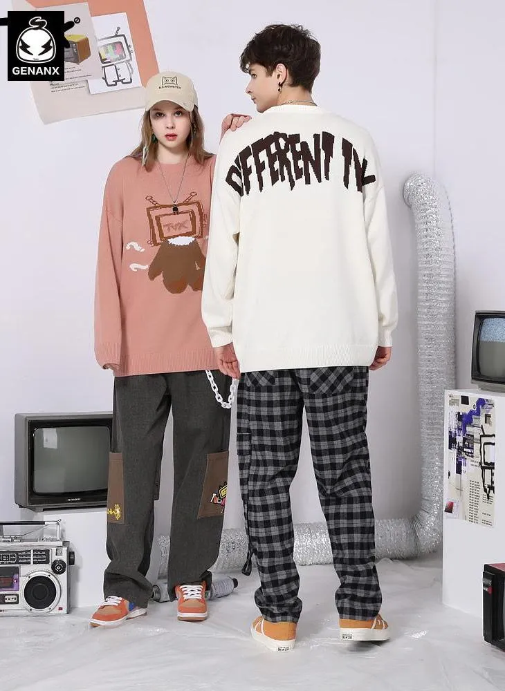 Plain TV Bear Graphic Unisex Sweatshirt