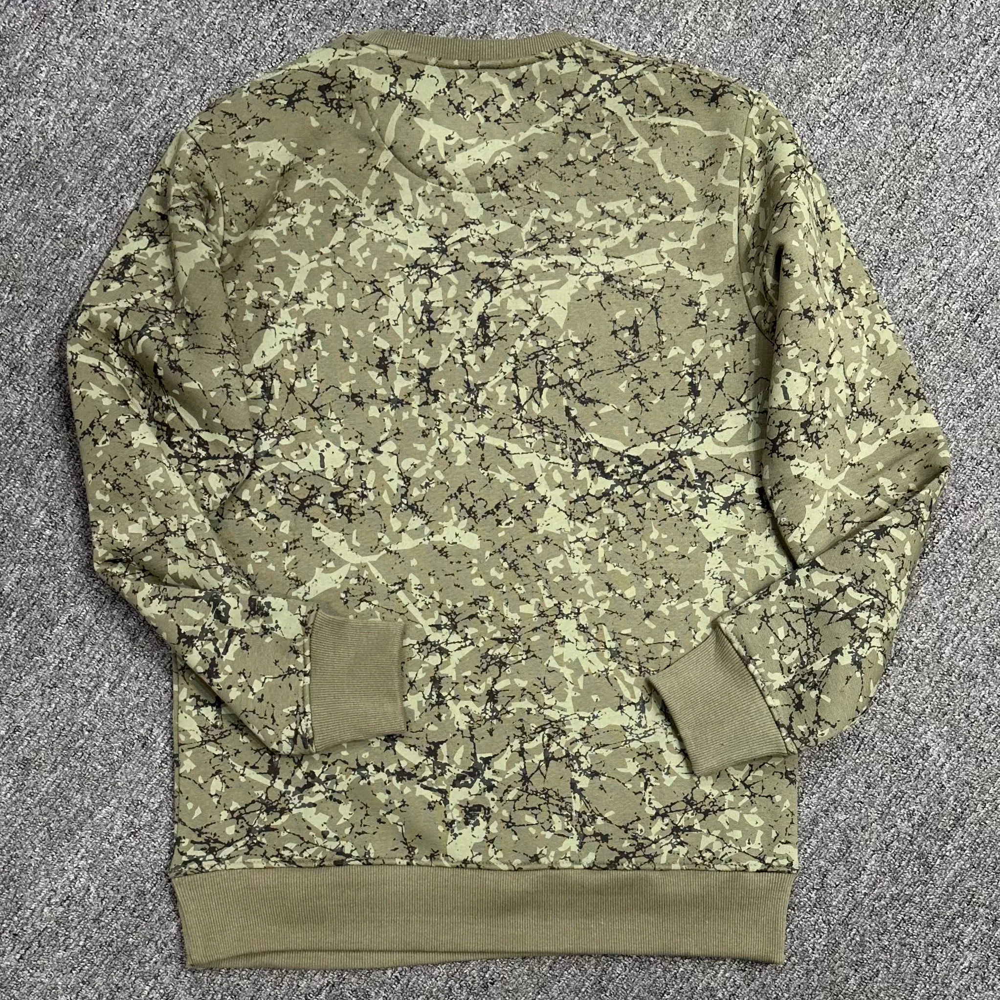 Round Neck Printed Green & Black Pattern Cotton Fleece Sweatshirt